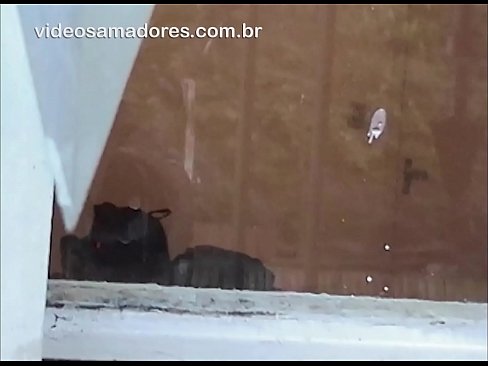 ❤️ Kara ọkunrin wiwo rẹ orebirin pẹlu miiran eniyan, gbigbasilẹ a fokii fidio lai disturbing awọn tọkọtaya ️ Fidio furo